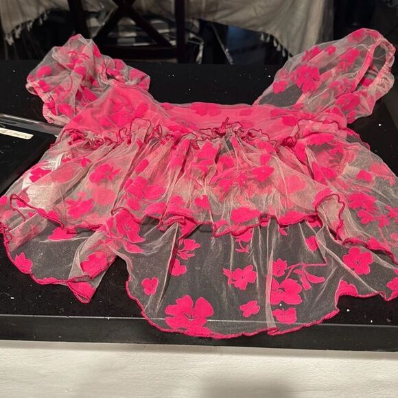 Kimchi Blue Claudia Floral Blouse Puff Sleeve Womens Size Large NWOT - Picture 2 of 6